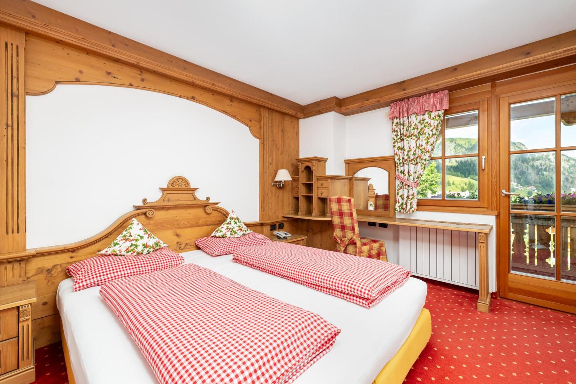 Chalet Barbara アラッバ エクステリア 写真