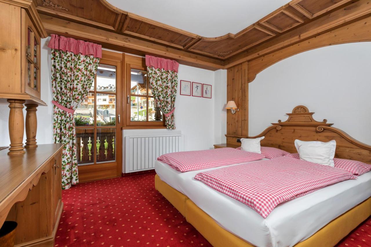 Chalet Barbara アラッバ エクステリア 写真
