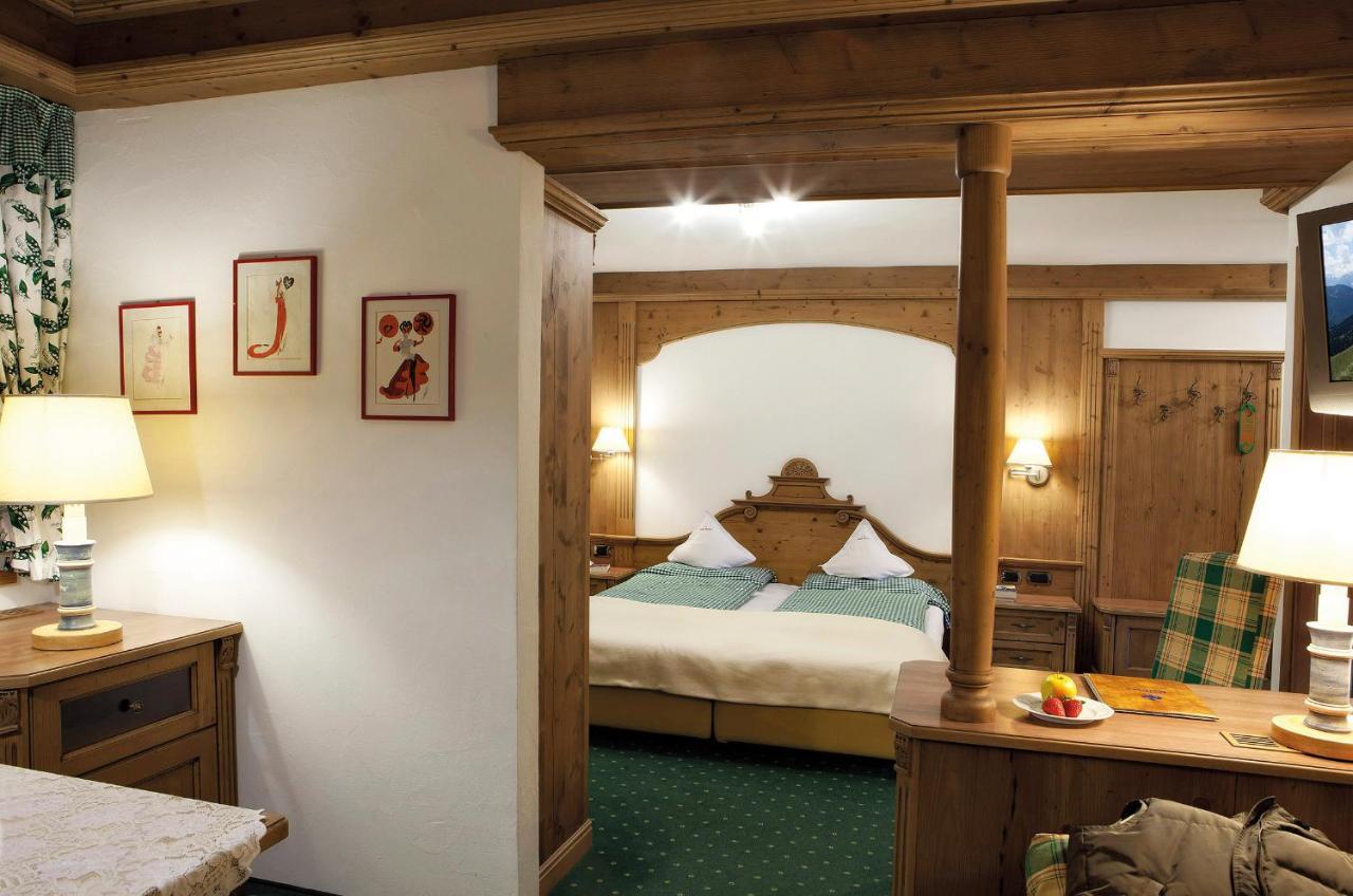 Chalet Barbara アラッバ エクステリア 写真