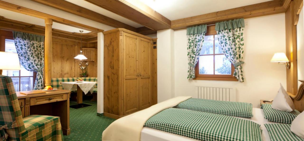 Chalet Barbara アラッバ エクステリア 写真